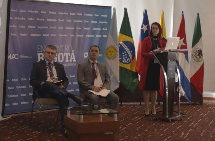 Participa CECMED en el EncuentroBogotá