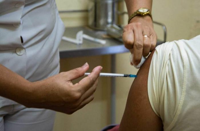 Autoriza el CECMED dos ensayos clínicos con vacunas Soberanas